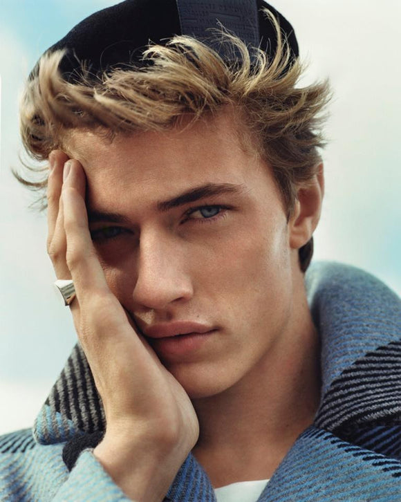 LUCKY BLUE SMITH = JONNY & ALISTAIR BROWNLEE PHOTOS UK MAGAZINE 2016