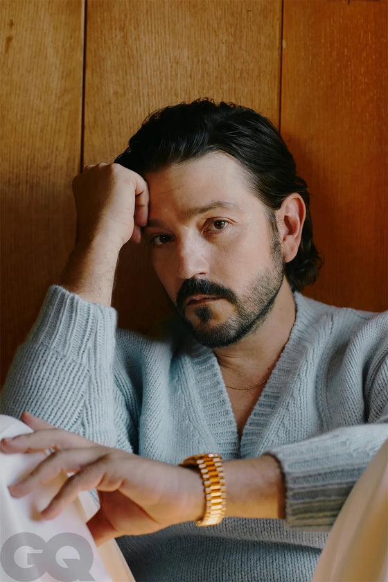 GQ UK MAGAZINE OCTOBER 2022 DIEGO LUNA