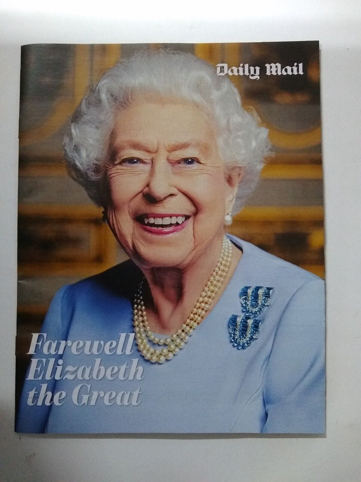 Queen Elizabeth II Farewell Edition Daily Mail Souvenir Magazine 24/09